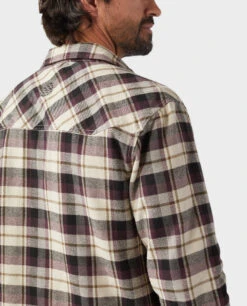 STIO Men's Hutkeeper Flannel Shirt -Stio 200080 271 2 ALT