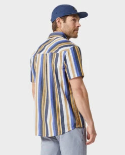 STIO Men's Curtis Camp Shirt SS 32 STIO Men's Curtis Camp Shirt SS -Stio 200147 824 4 Top