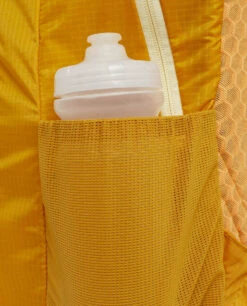 STIO Basin LT Pack 25L 18 STIO Basin LT Pack 25L -Stio 400073S22 330 Detail Mesh Side Pocket
